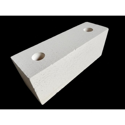 Купить Smooth Surface High Alumina Refractory Brick Porosity Below 22% Suitable for High Temperature Applications online manufacture